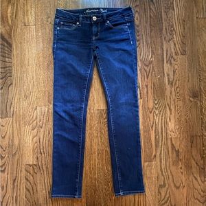Women’s American Eagle Stretch Skinny Jeans Sz 4 Short EUC Dark Blue Wash Pants